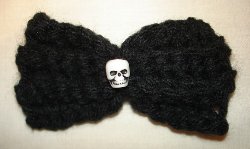 crochet hair bow with skull bead