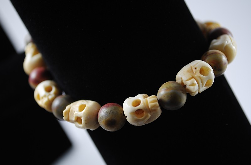 bone skull bead bracelet
